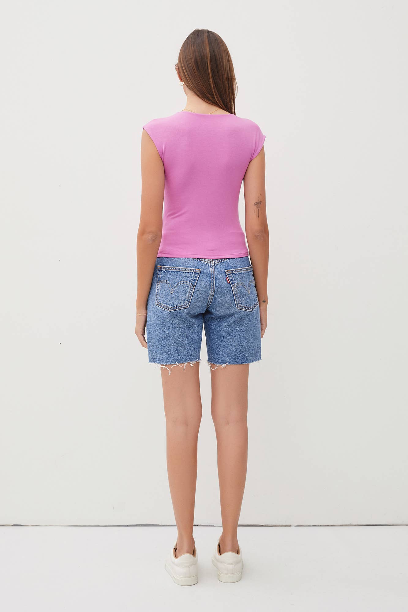BASIC CAP SLEEVE KNIT TOP: Small / Off White