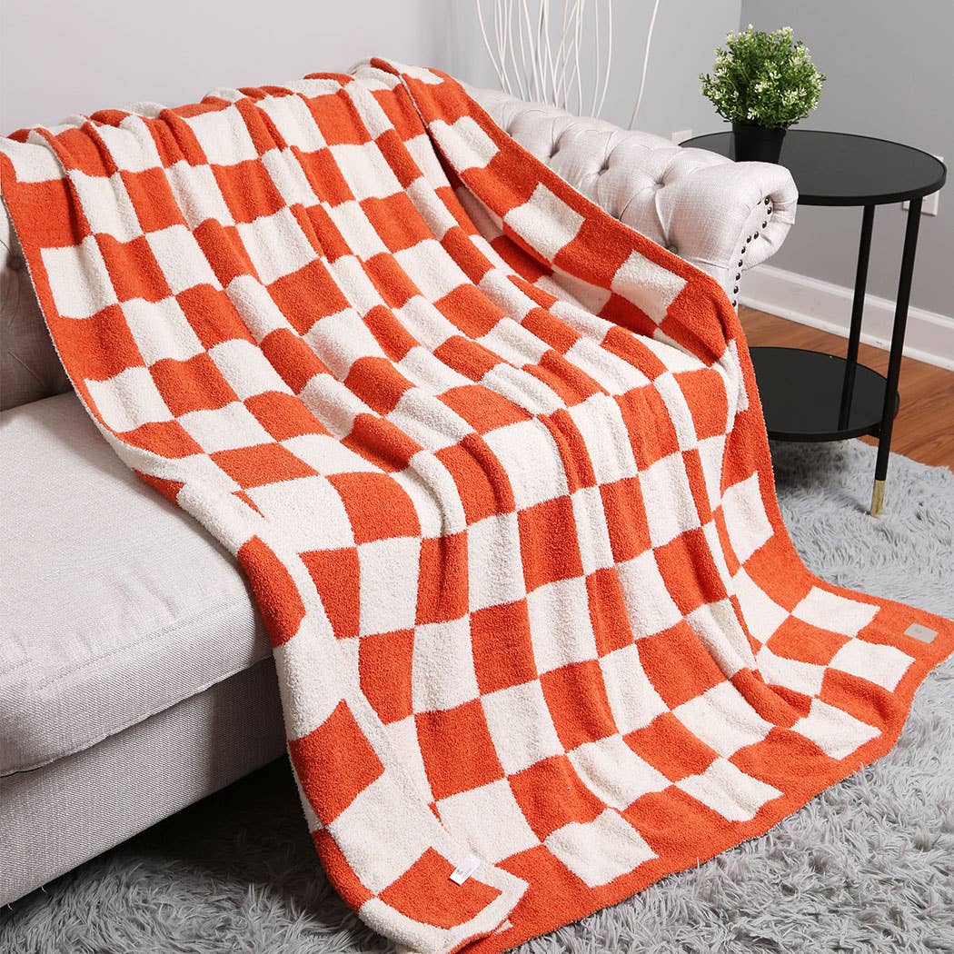 Checkerboard Throw Blanket: Pink