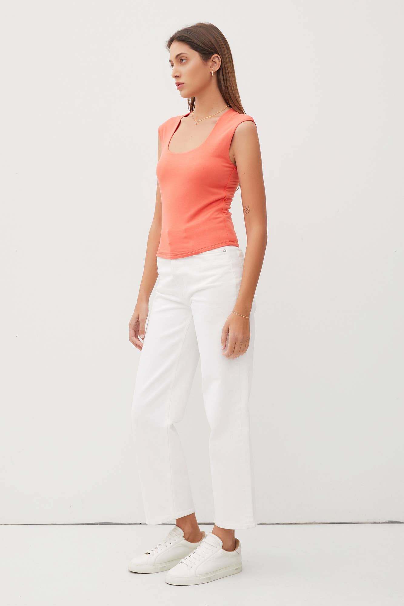 BASIC CAP SLEEVE KNIT TOP: Small / Off White