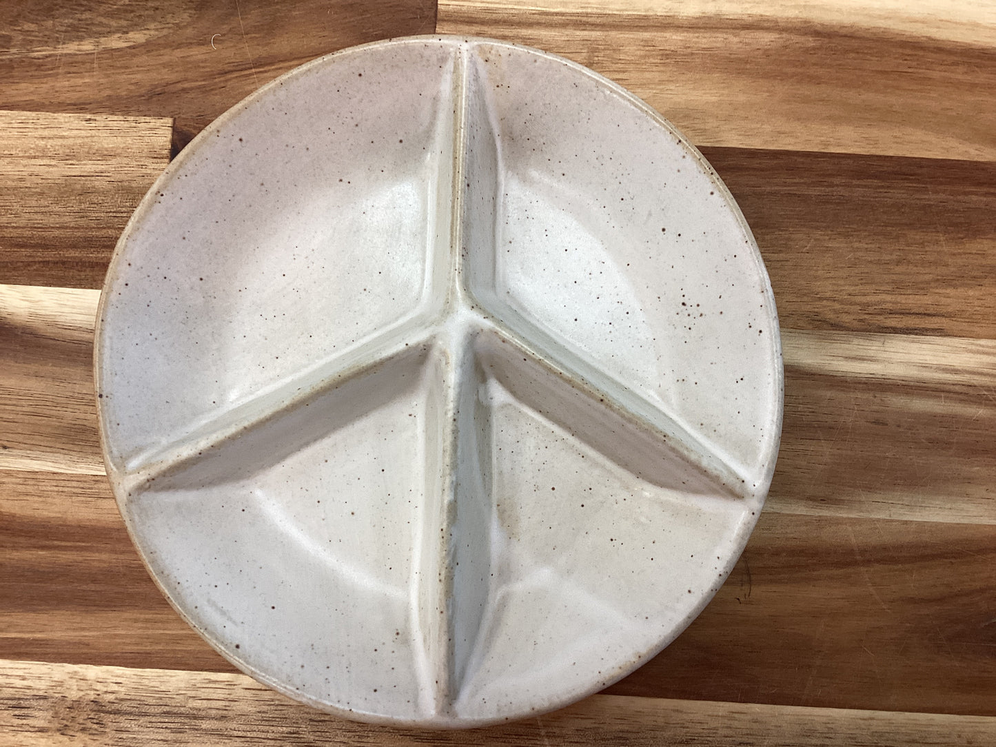 Round Peace sign dish