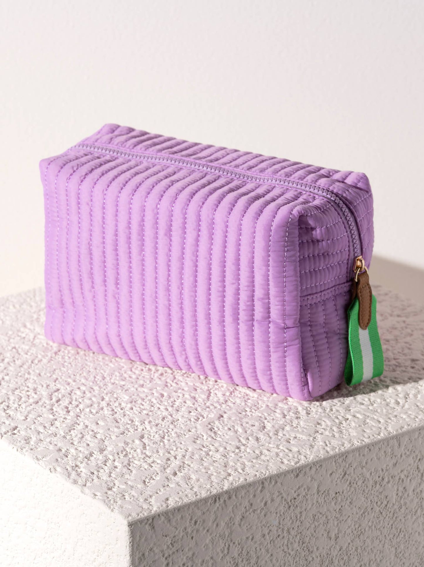 EZRA LARGE COSMETIC BAG: Lilac