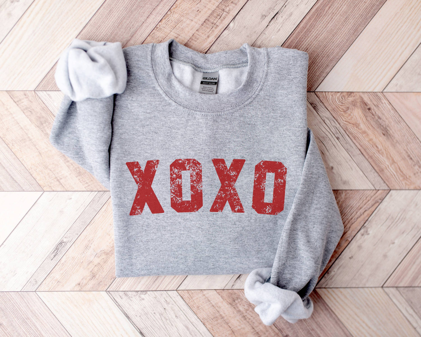 Valentine's Sweatshirt - XOXO Sweatshirt - Valentine's Shirt: M - Unisex / Heather Gray