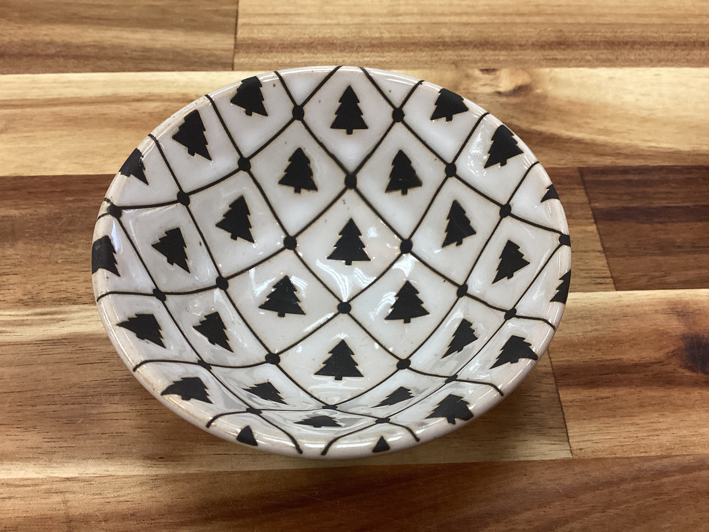 3” bowl with tree pattern