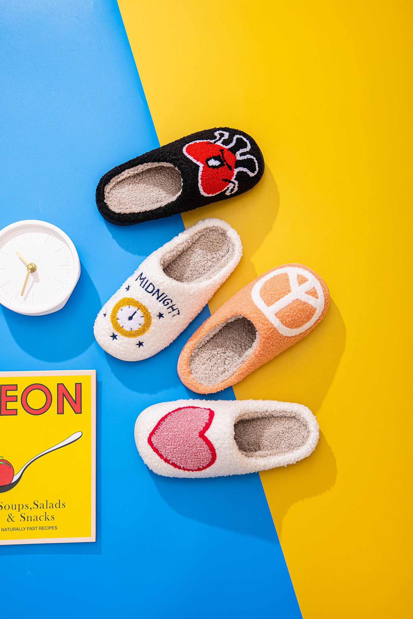 Peace Symbol Illustrated Plush Fur Slip on Slippers: Peace / Large