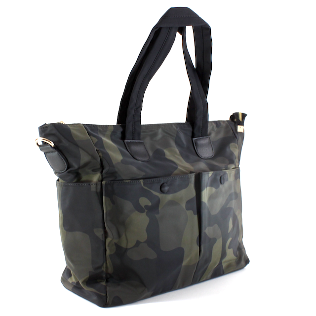 P22146 Waterproof Nylon Bag: 05 Poka Dot Black