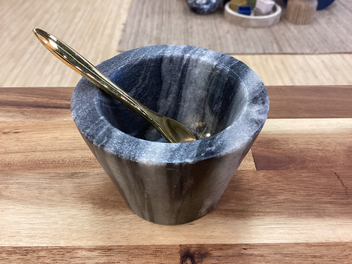 Marble bowl w/brass spoon 3 colors
