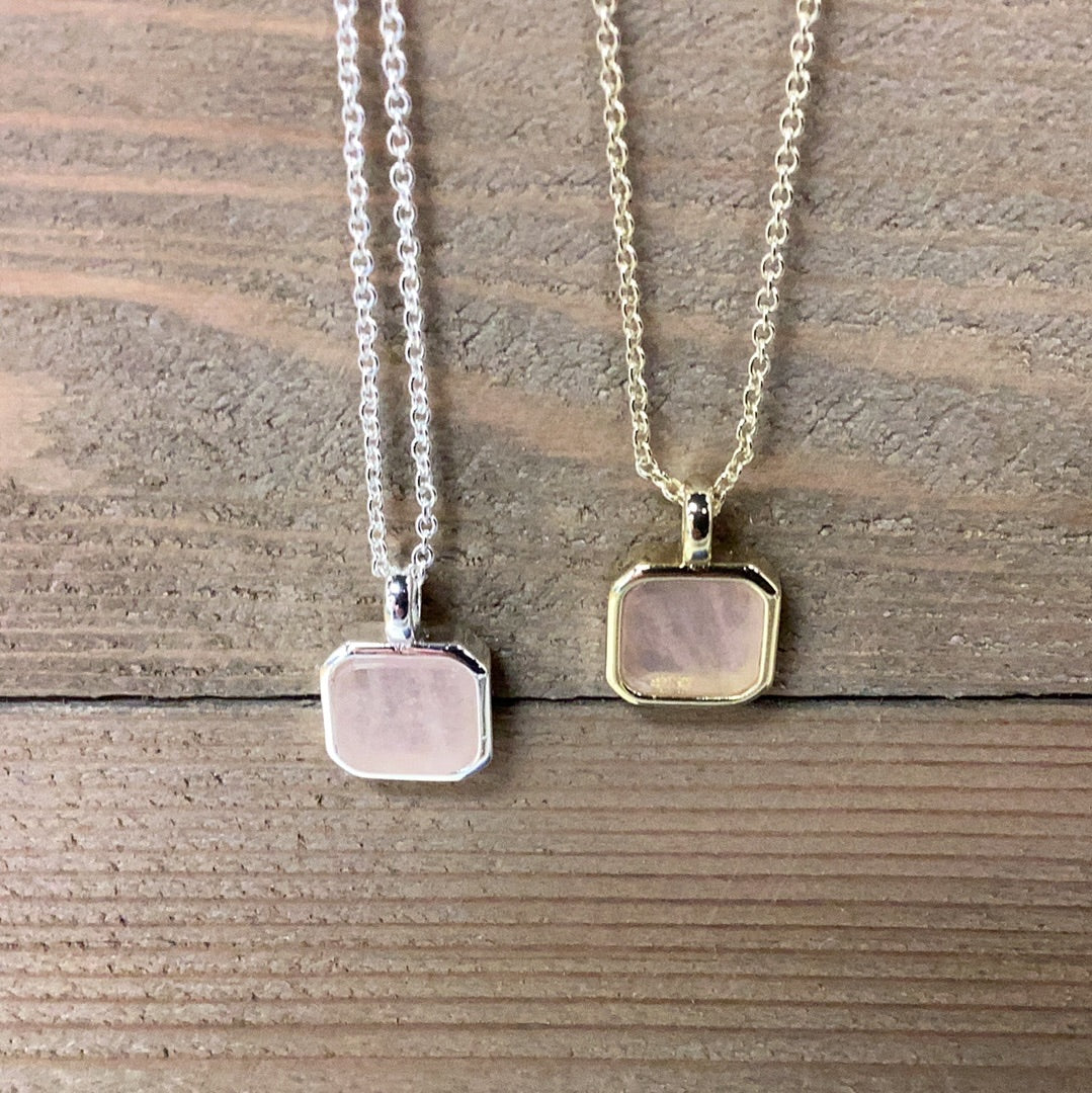 Glee Florence square necklace silver/ rose quartz