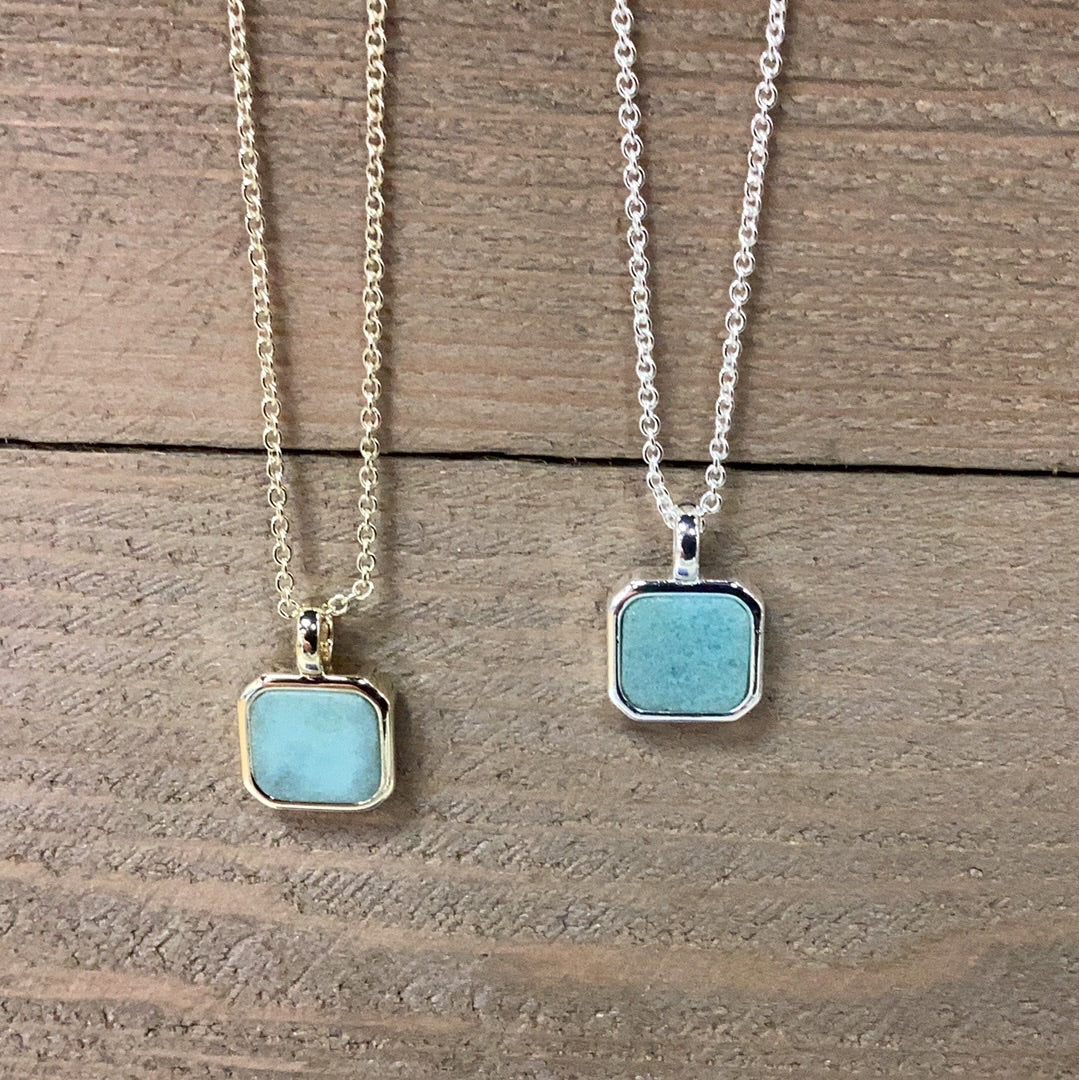 Glee Florence square necklace gold amazonite