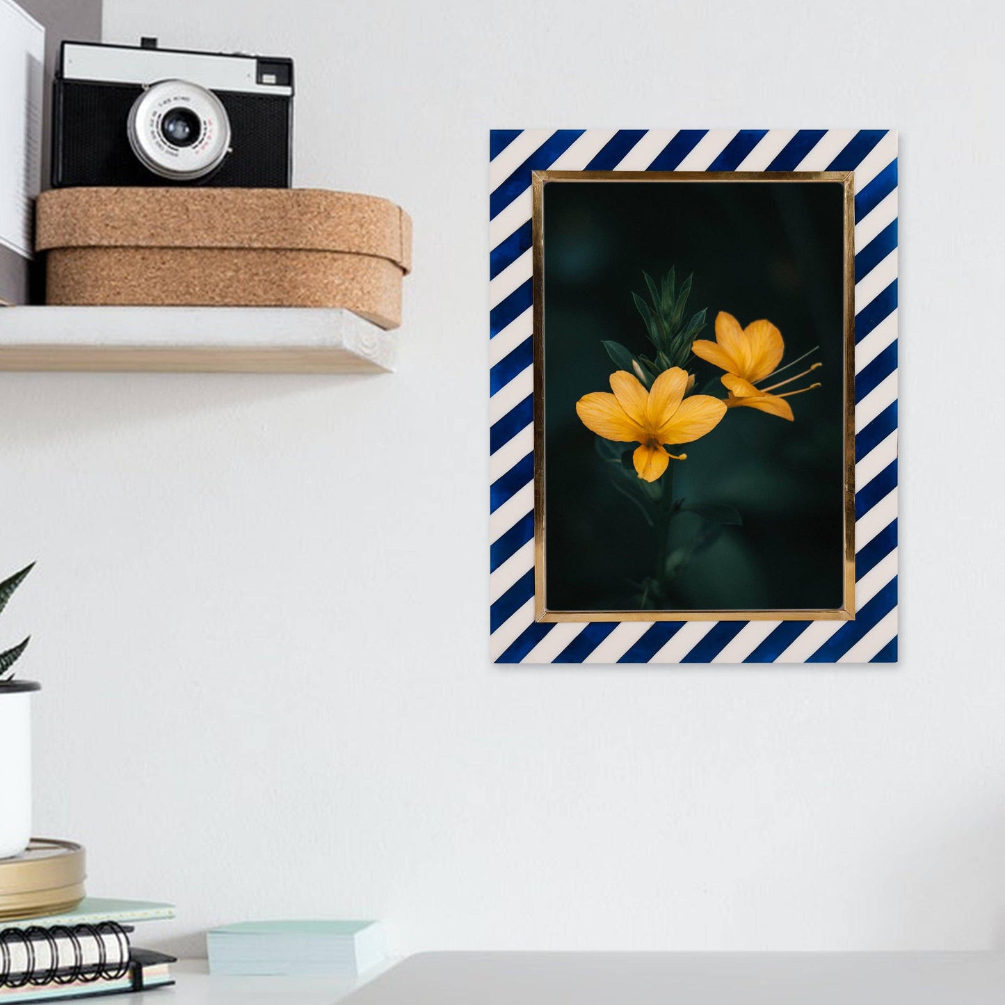 Picture Frame Halo Gondola Collection 5x7 Inch: 5x7