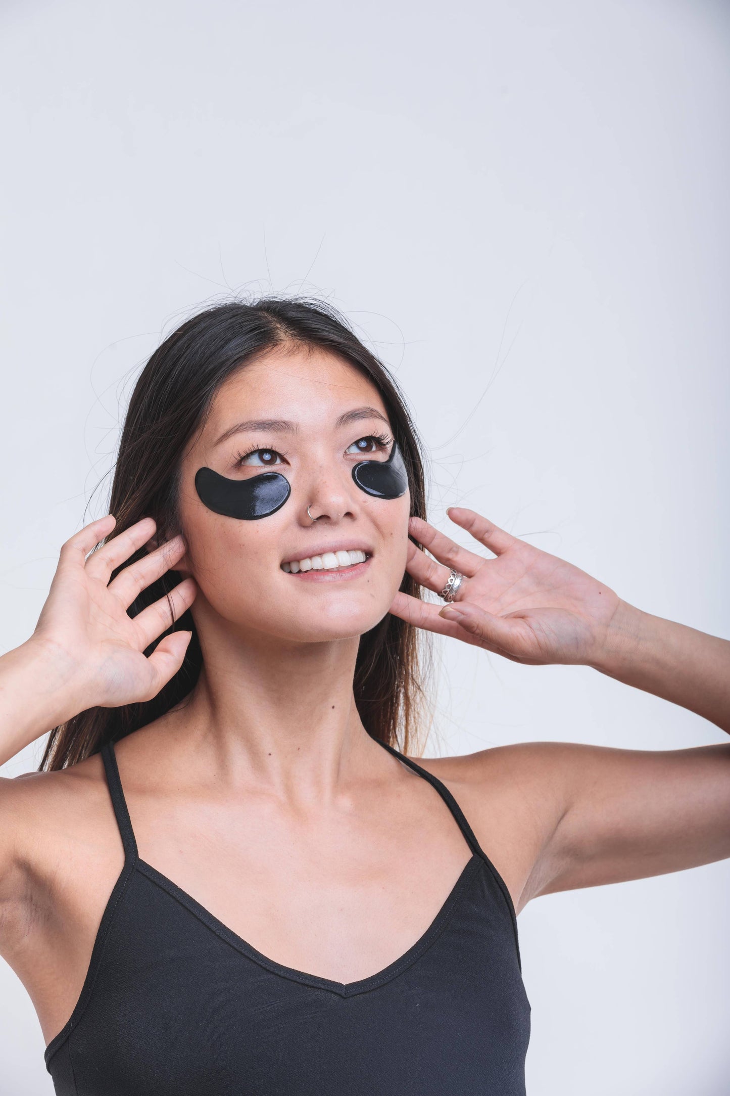 Wake Up Charcoal + Hyaluronic Acid Eye Mask - 1 pair…wake up