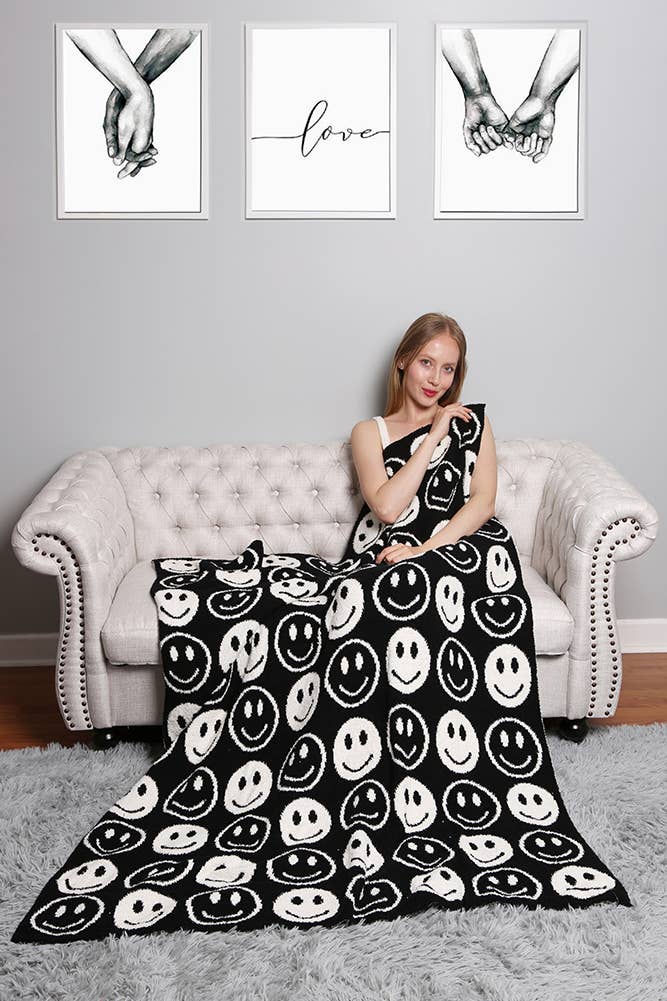 Happy Face Throw Blanket: Yellow