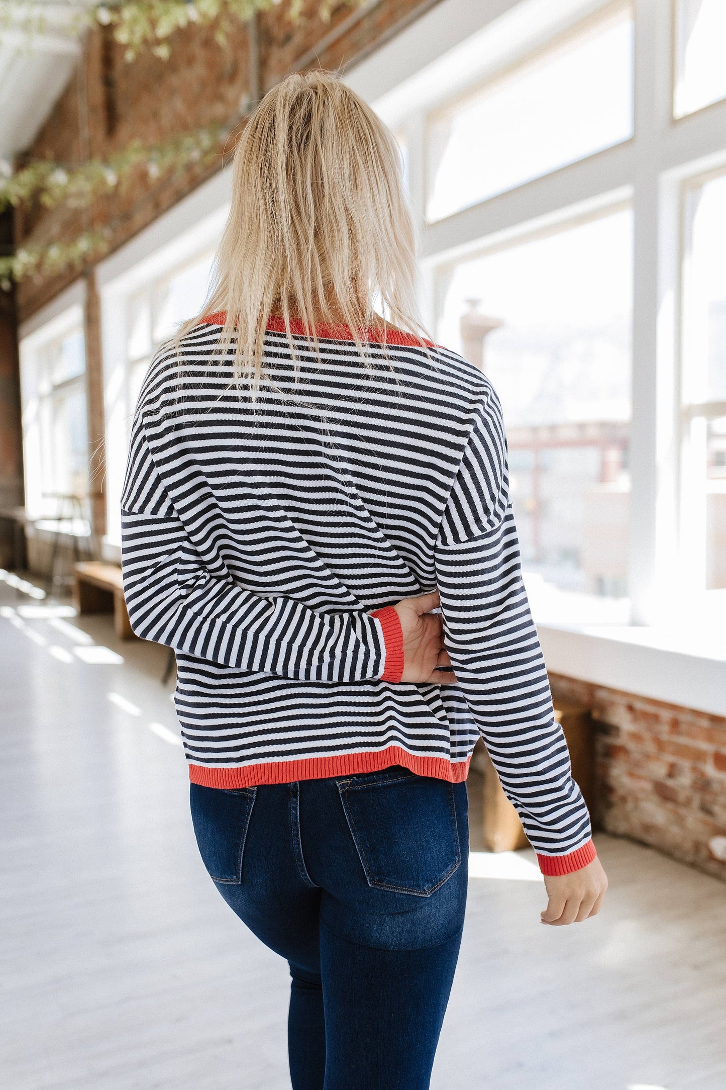 Aliza Striped Colorblock Pullover | S-2XL: L / Stripe…large
