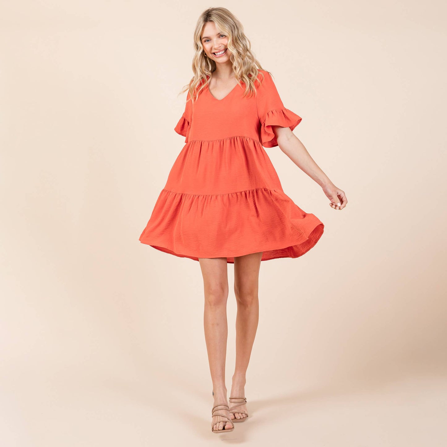 Layered Pleated Flutter Ruffle Sleeve Tiered Dress: Black / Medium 8-10