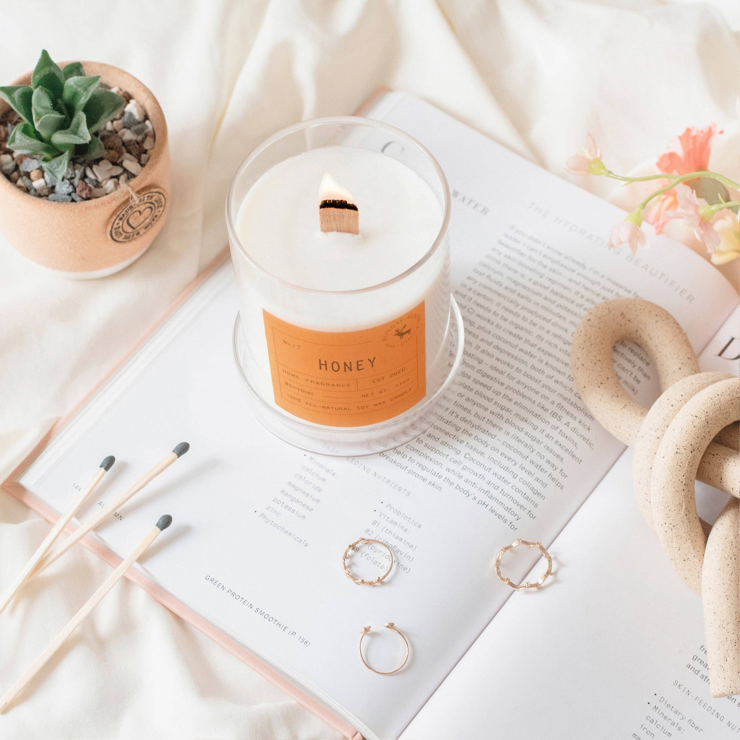 Sun Candle N. 13 (Honey, 11 oz.)