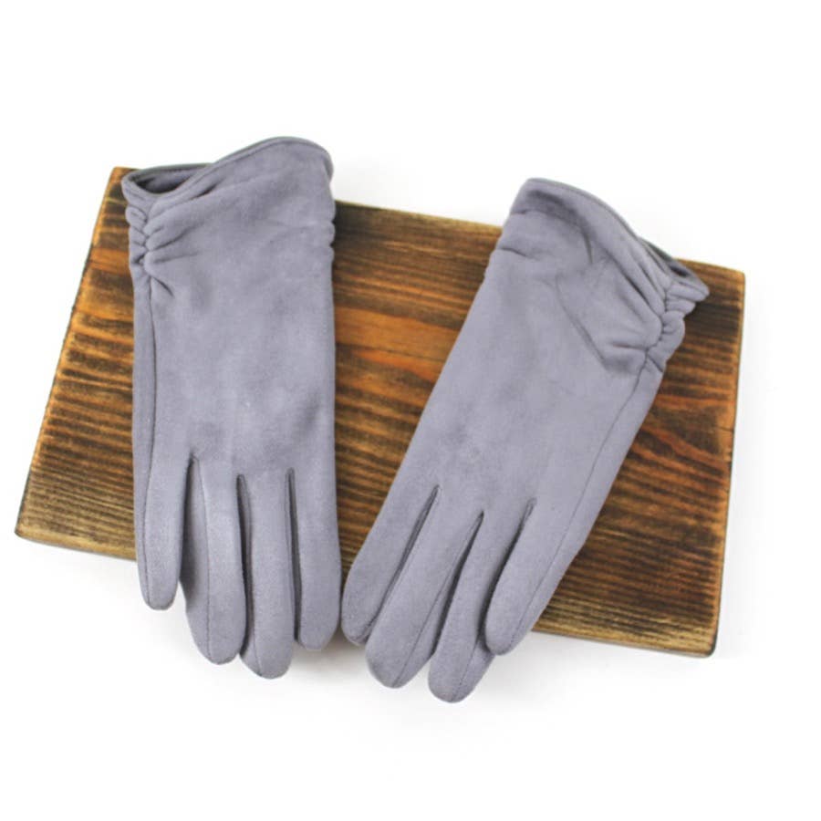 Rouched Suede-Like Gloves: Black