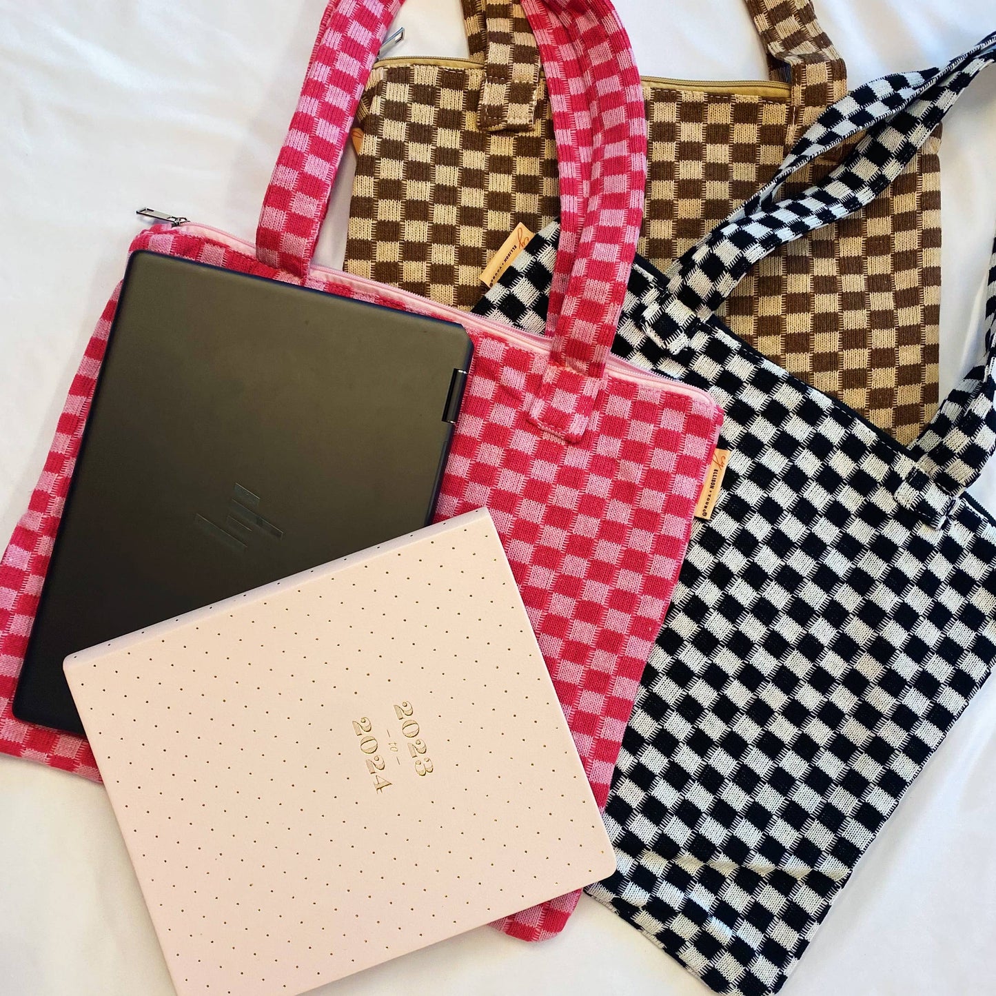Check Yourself Zipped Tote Bag: Black