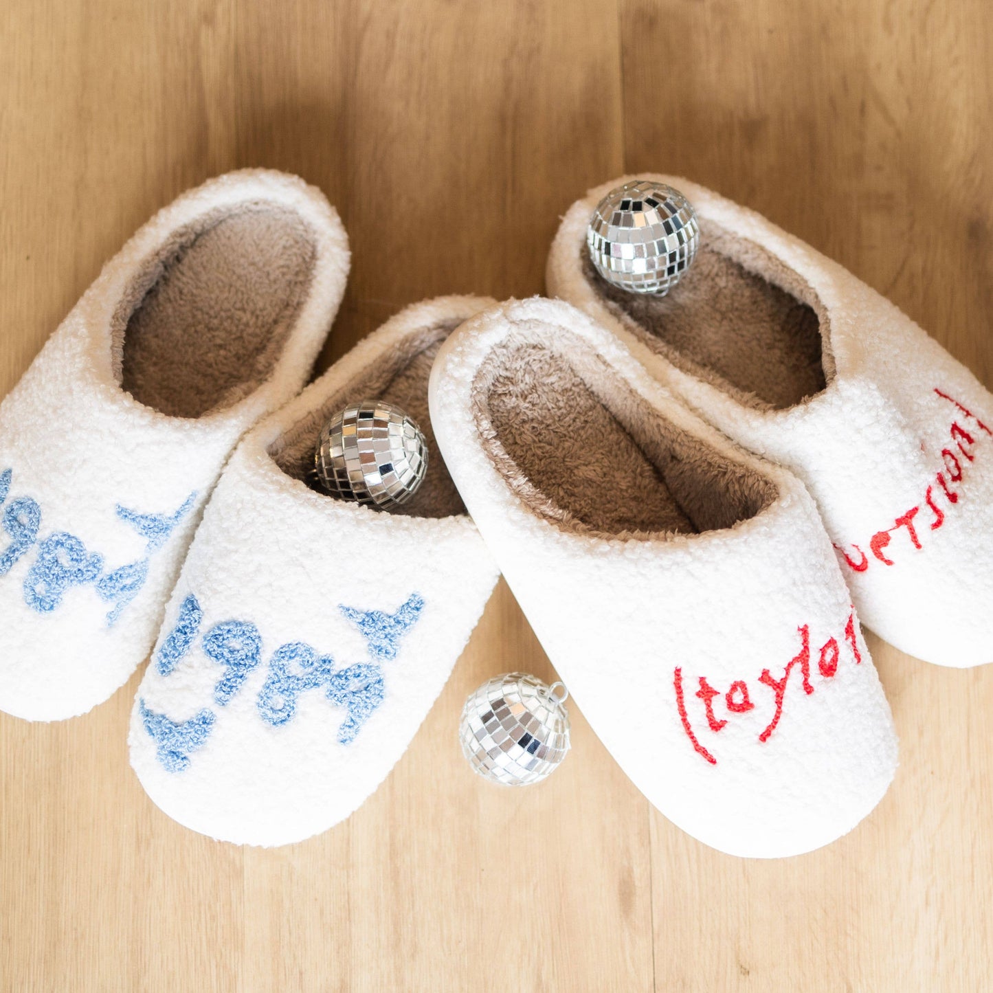 Preppy Slippers, Taylor Slippers, Cozy Slippers: 7/8 / Black Taylor's Version