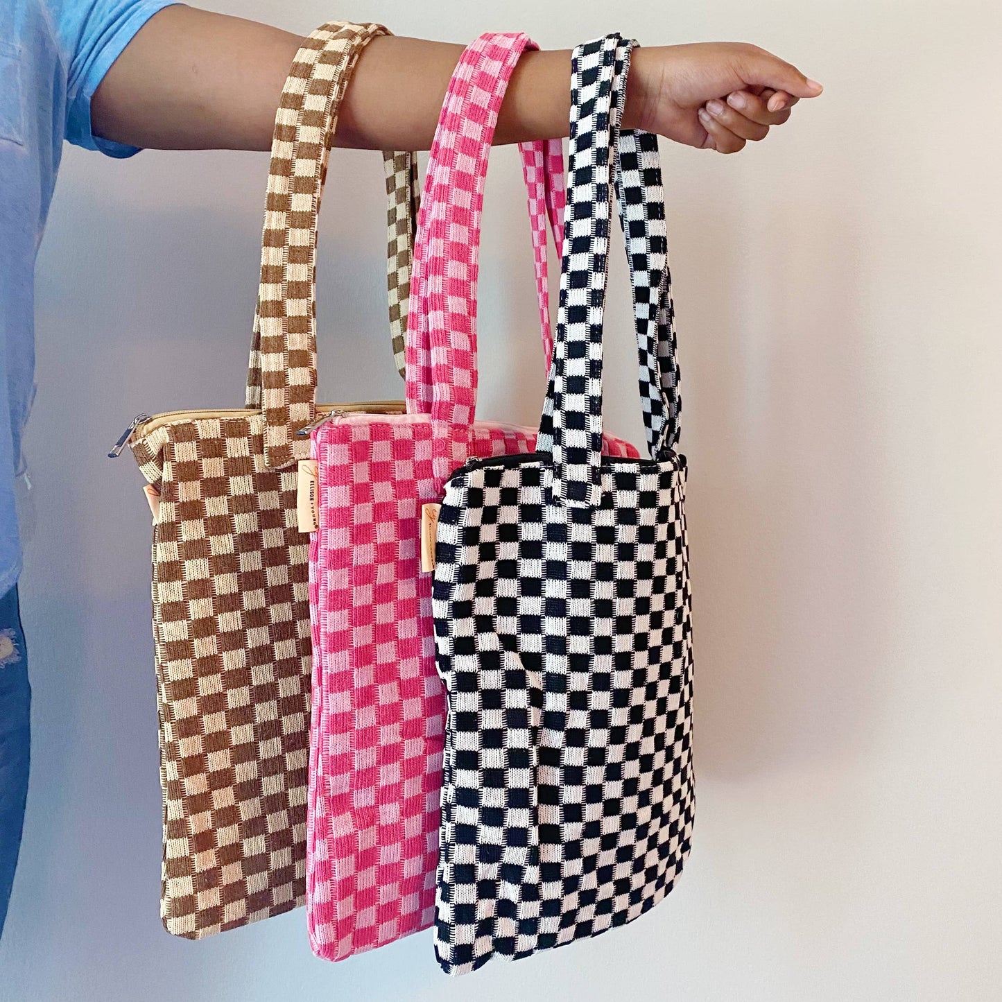 Check Yourself Zipped Tote Bag: Black