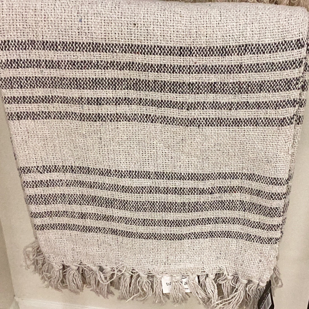 Stripe throw