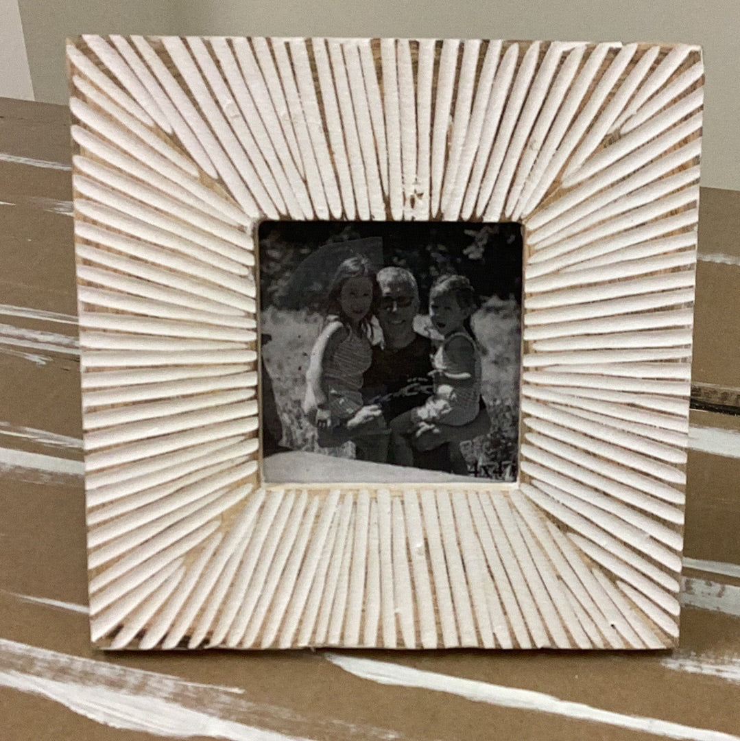 4x4 sunburst frame