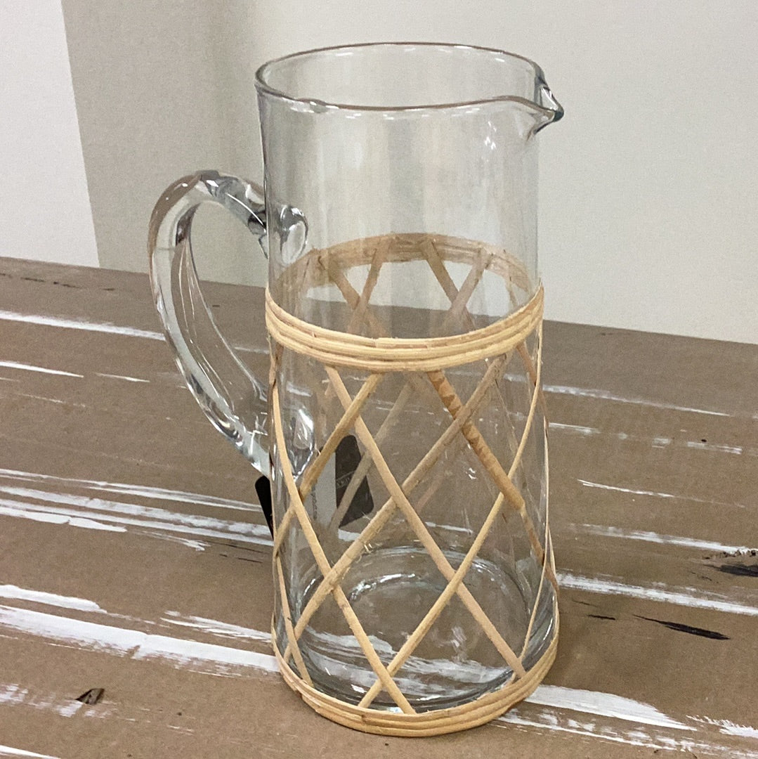 Weaved glass pitcher