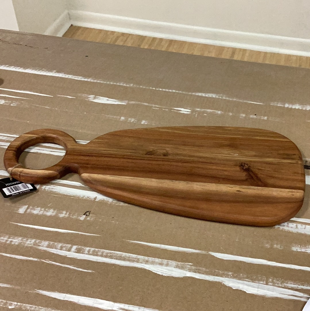 Ring handle cutting board