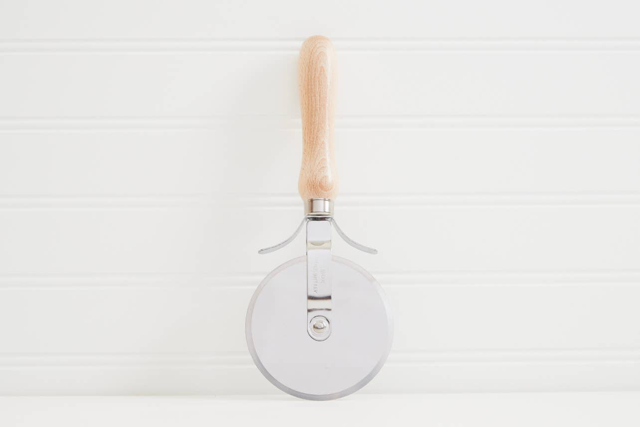 Italian Beechwood Pizza Slicer