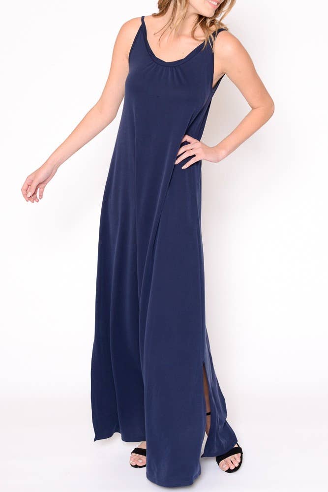 N8016 Dress…Chris & carol…navy maxi…large