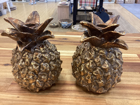 Pineapple taper candle holder/gold