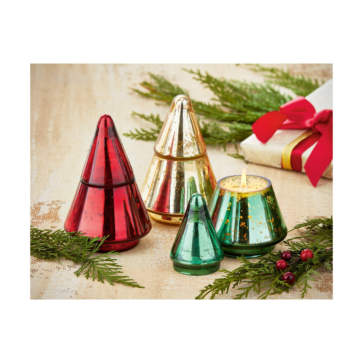 SALE Tree Candle With Lid Evergreen Wreath - Green
