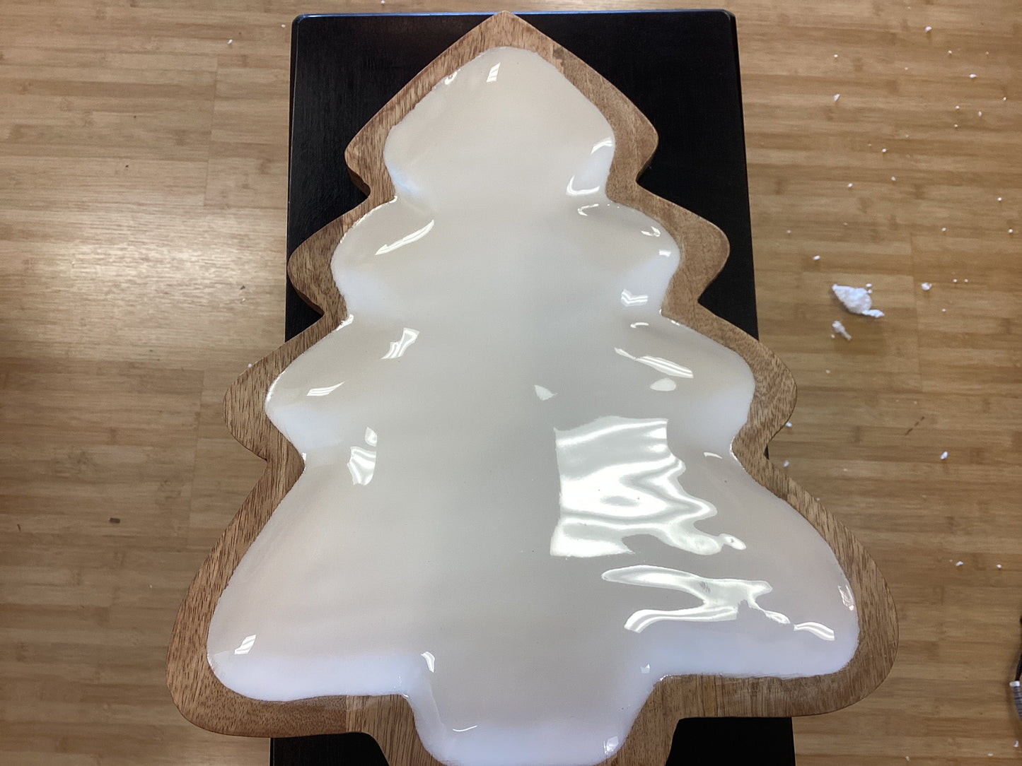 Christmas tree tray/ mango wood