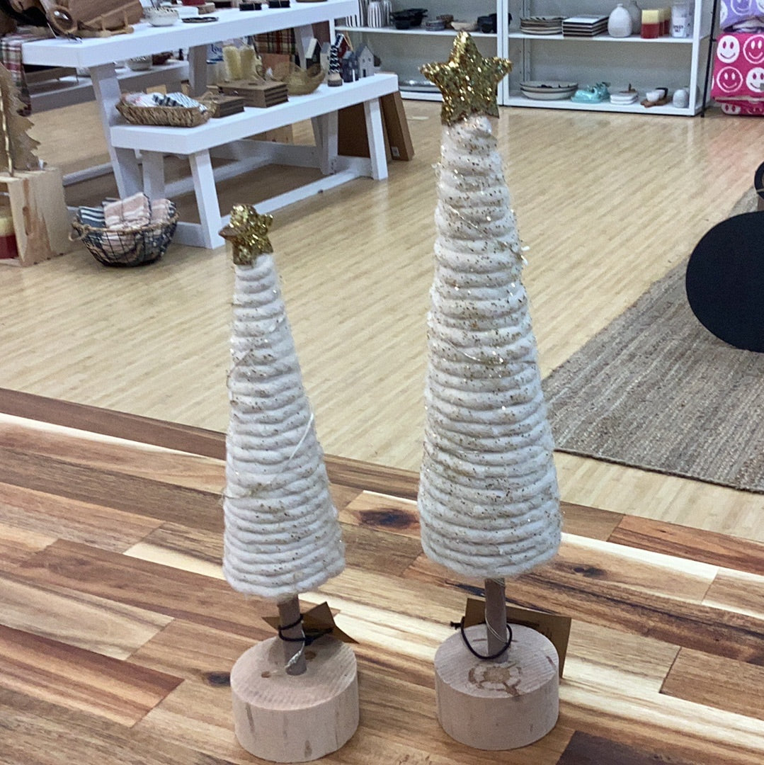 Light up tree, cream…small