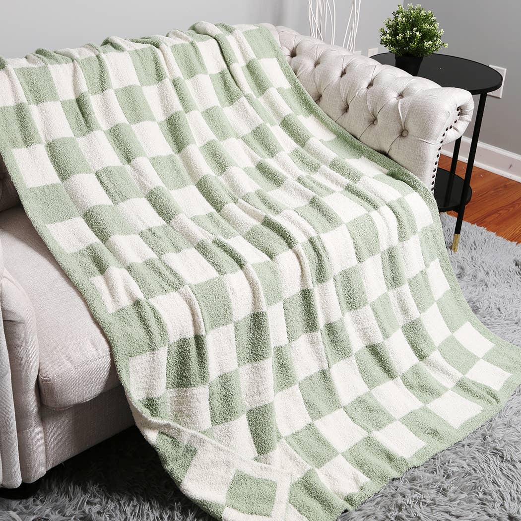 Checkerboard Throw Blanket: Pink