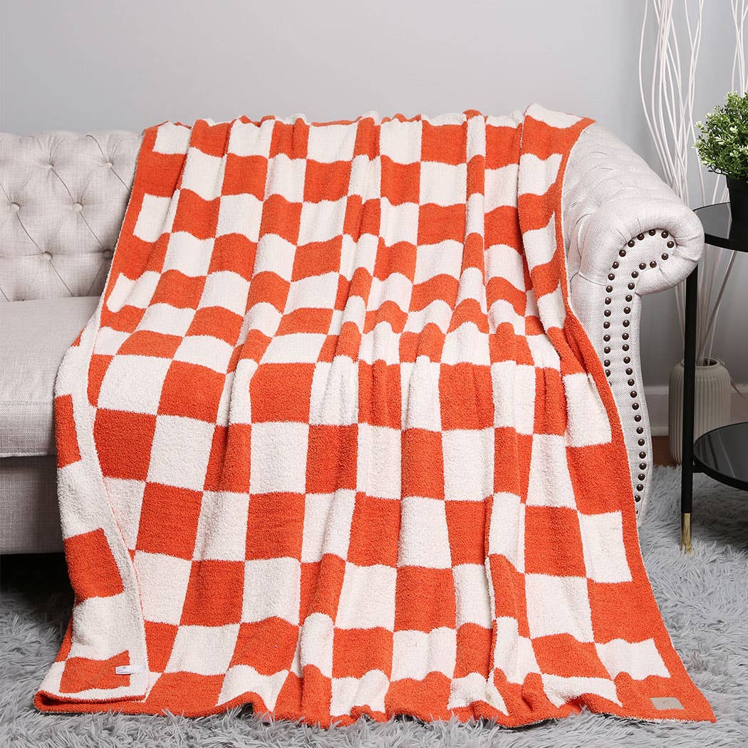 Checkerboard Throw Blanket: Pink