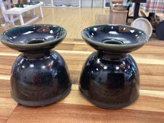 Blue round candle holder