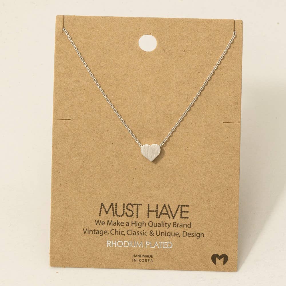 Dainty Heart Necklace: Silver