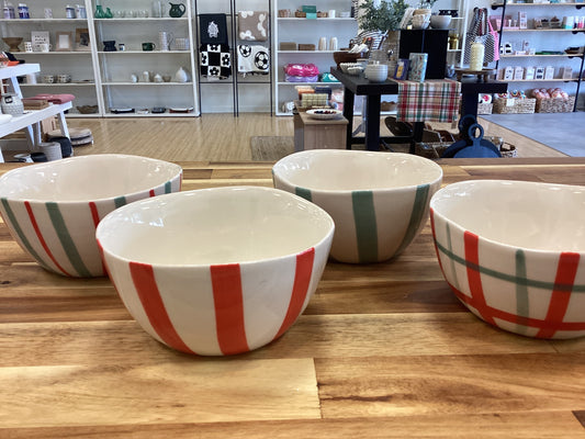 5” round bowls/4 styles