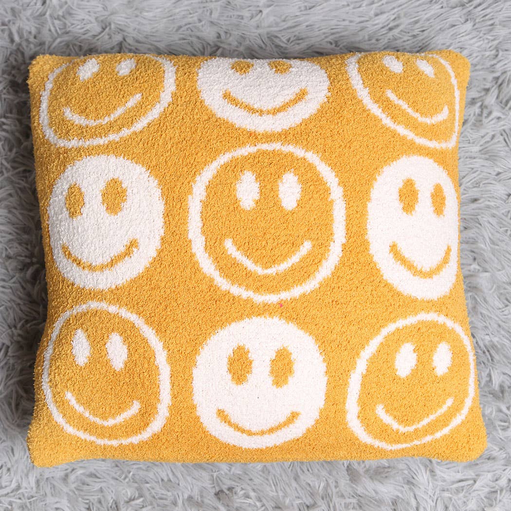Luxury Soft Happy Face Cushion Cover: FUCHSIA / ONE SIZE