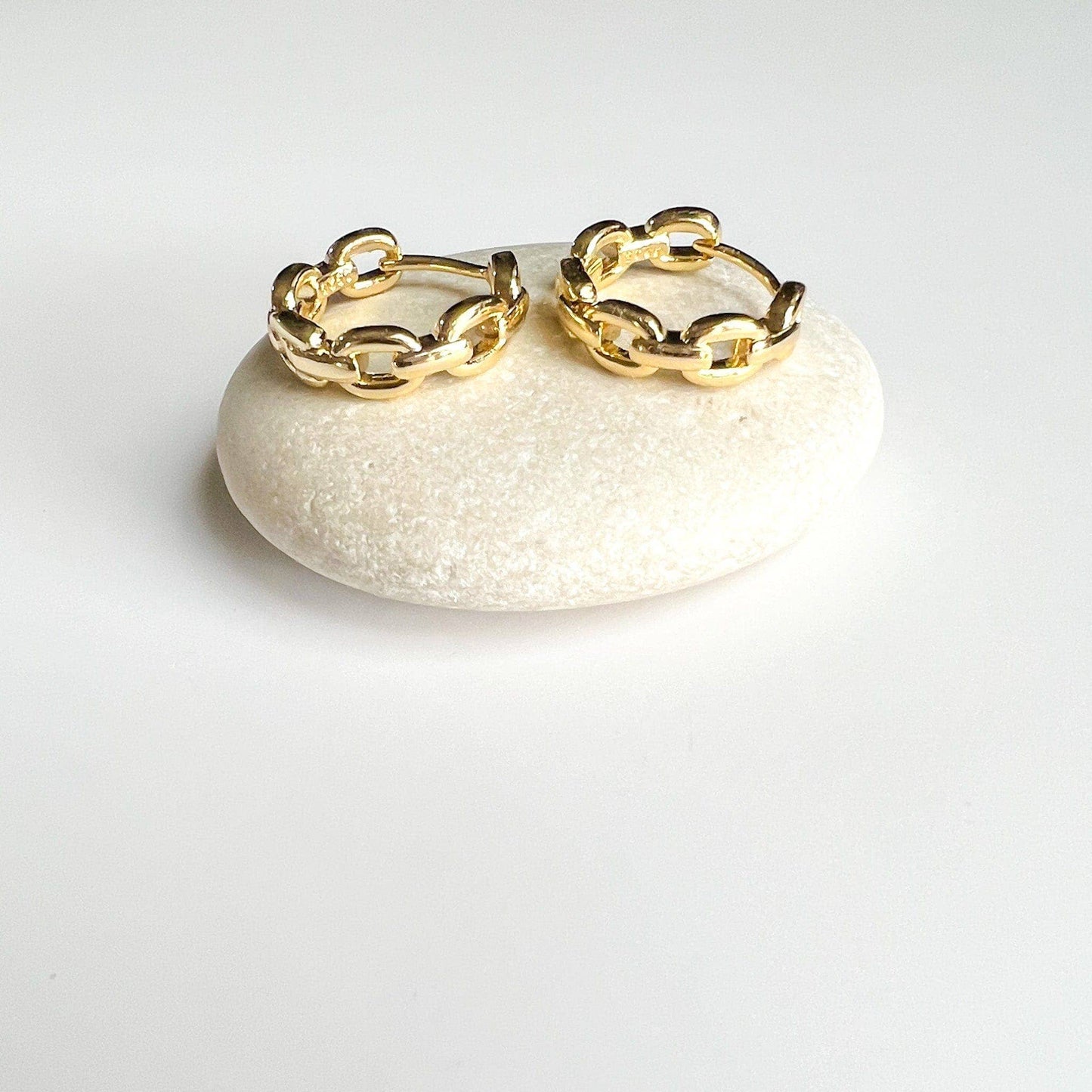 Chain Link Huggie Earrings- Waterproof