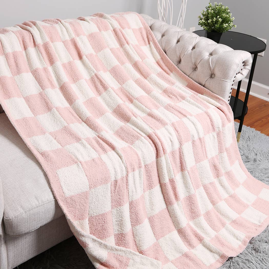 Checkerboard Throw Blanket: Pink