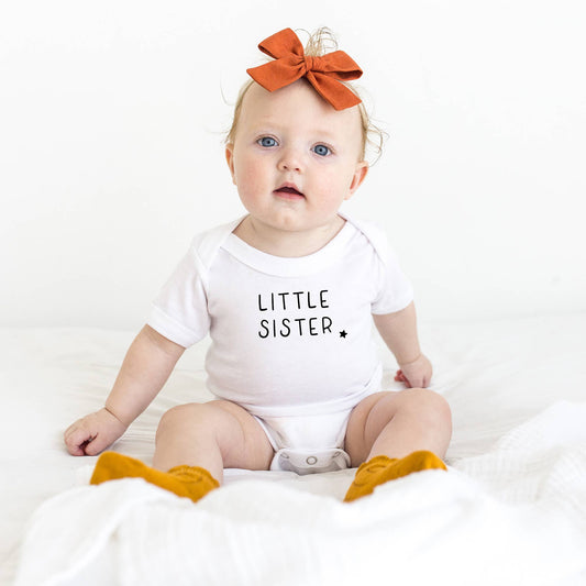 Little Sister/Brother Baby Wear: Vest 6-12 / Sister