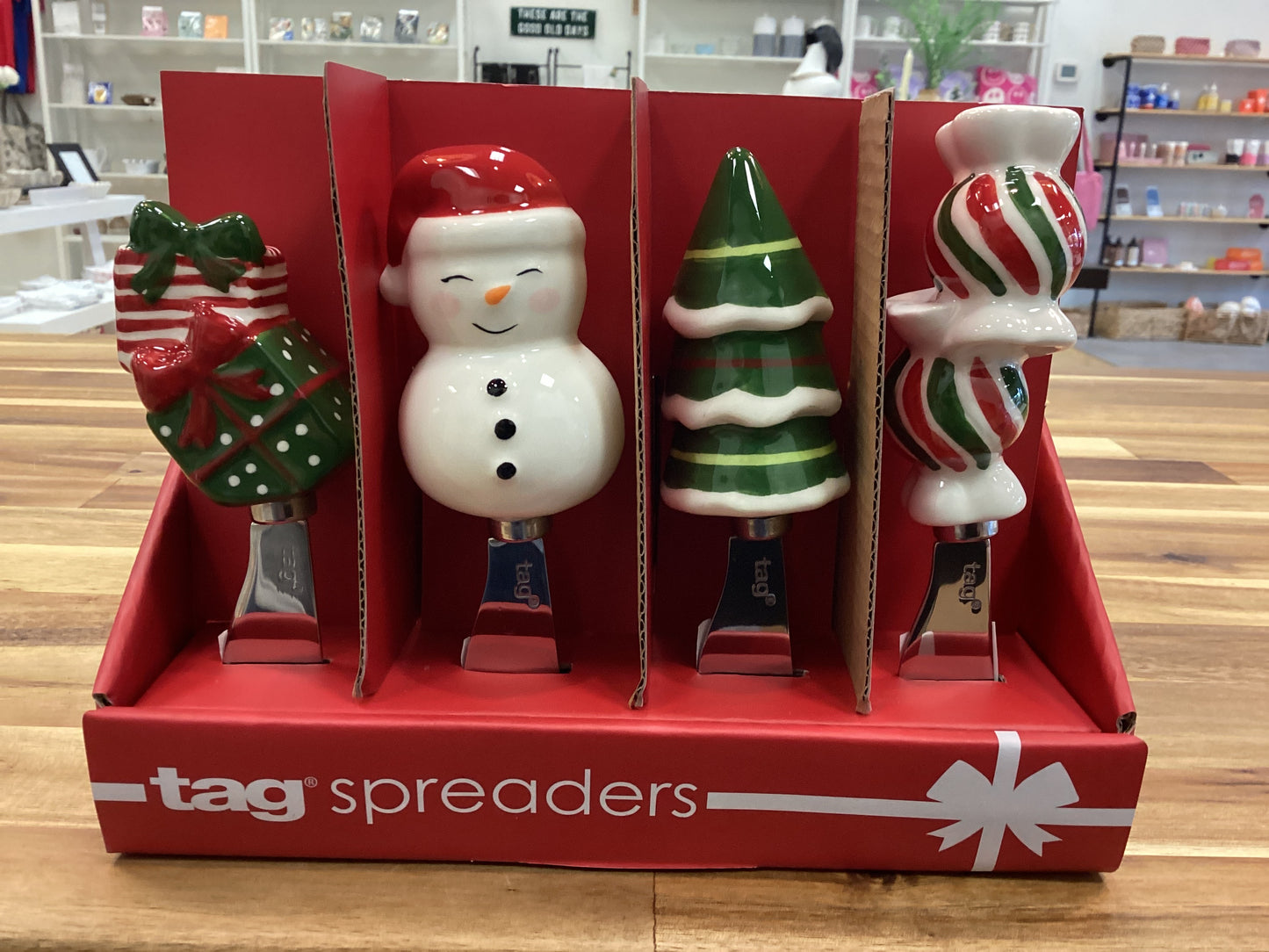 Holiday spreaders, 4 styles