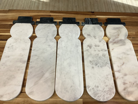 Marble snowman cutting board