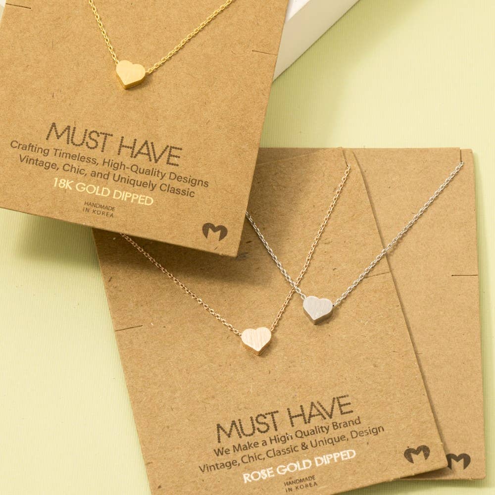 Dainty Heart Necklace: Silver
