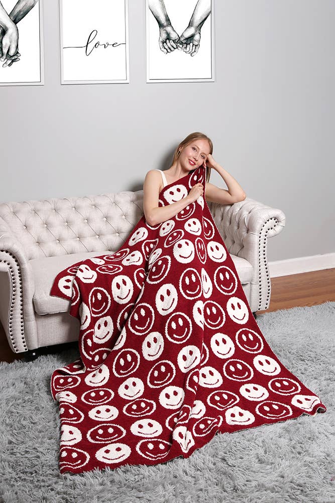Happy Face Throw Blanket: Yellow