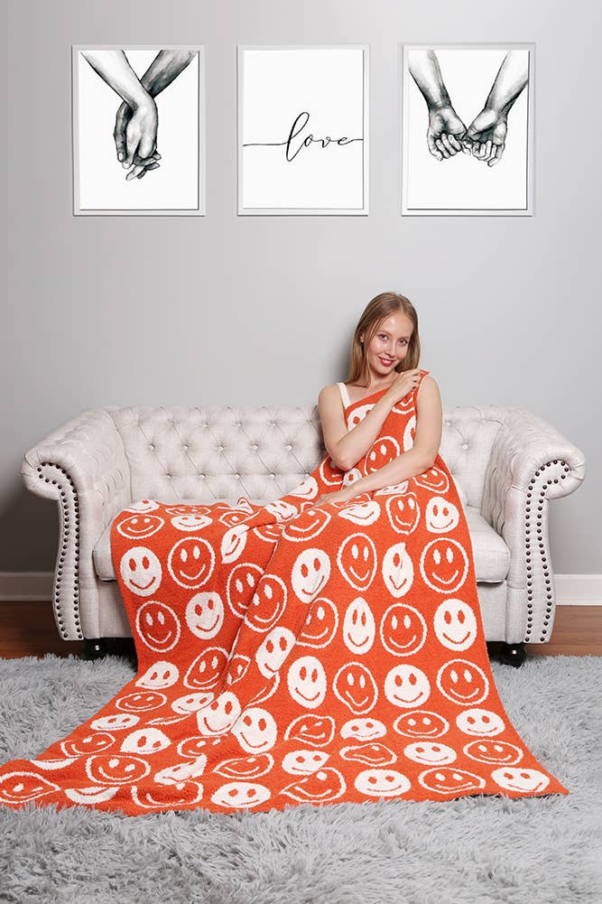 Happy Face Throw Blanket: Yellow