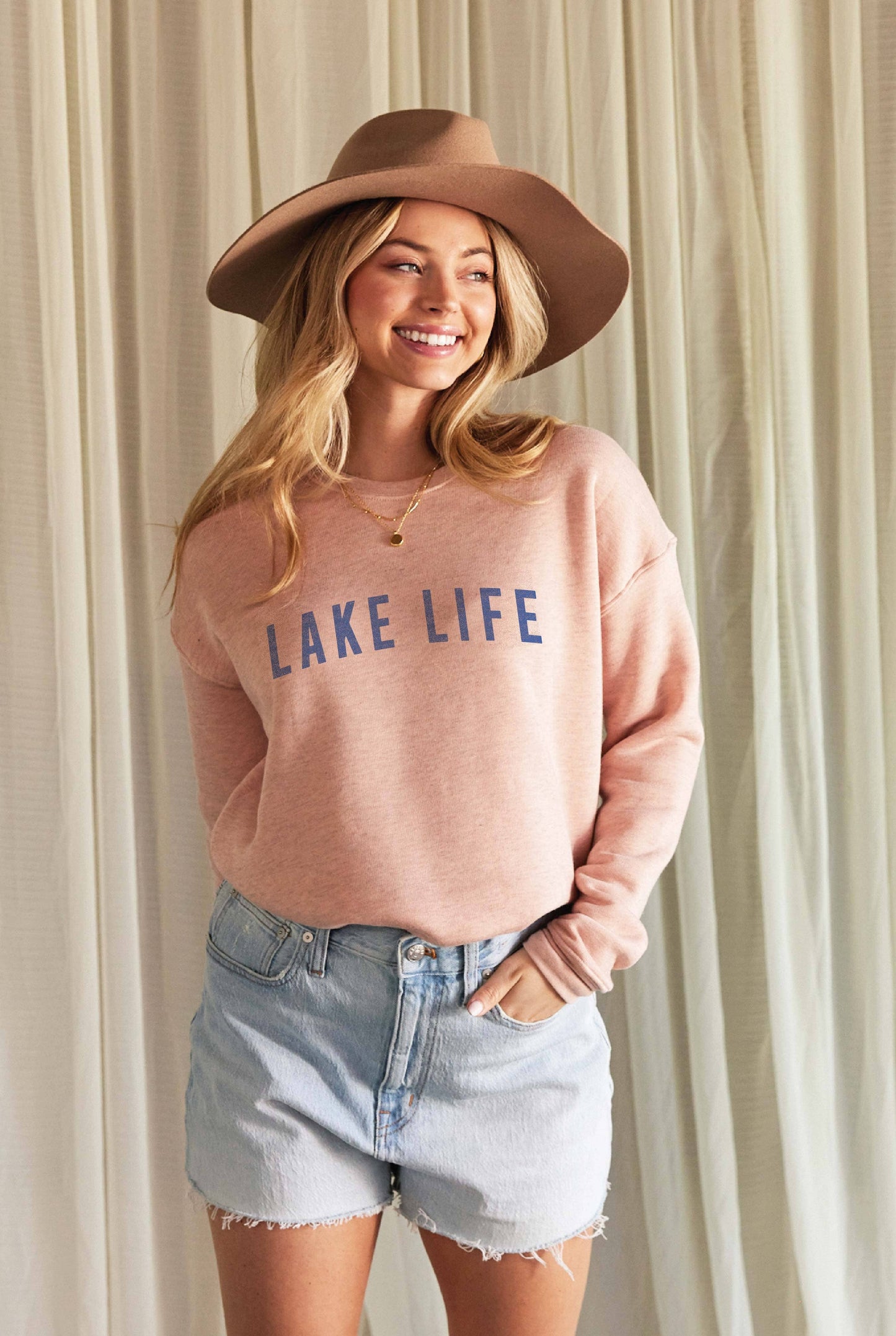 LAKE LIFE Graphic Sweatshirt: M / HEATHER ROYAL