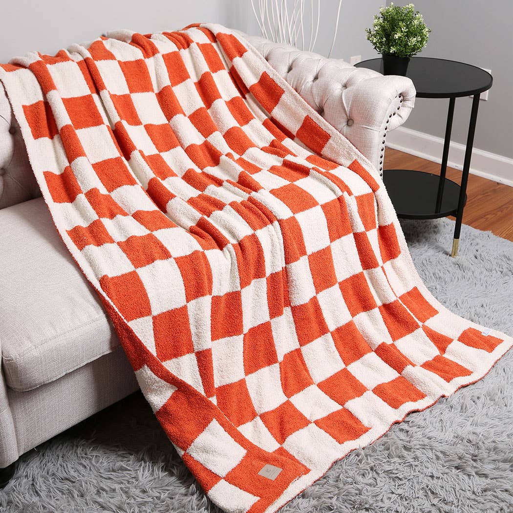 Checkerboard Throw Blanket: Pink