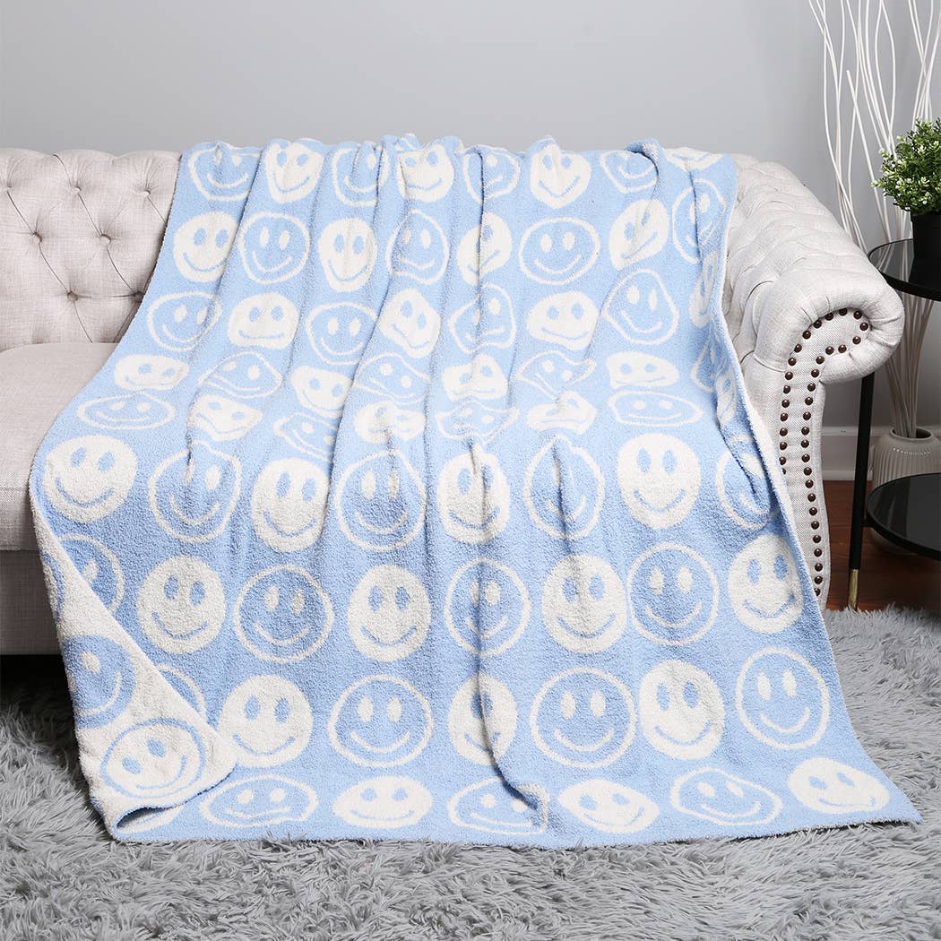 Happy Face Patterned Throw Blanket: GRAY / ONE SIZE