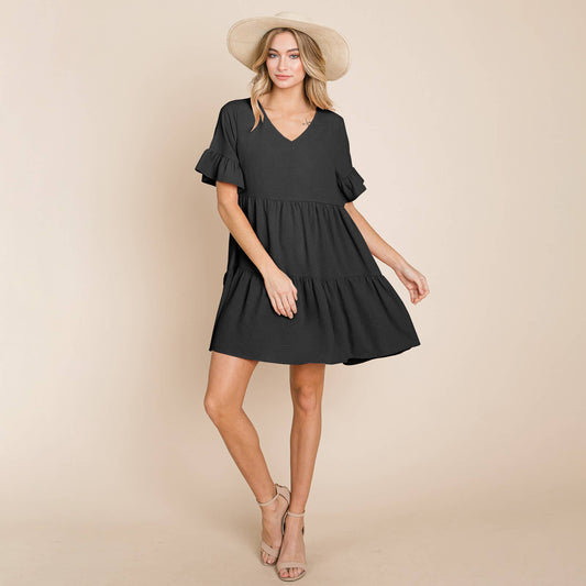 Layered Pleated Flutter Ruffle Sleeve  Tiered Dress: Black / Small 4-6